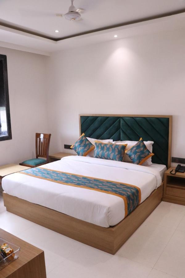 Mayra Grand By Mayra Group Of Amritsar