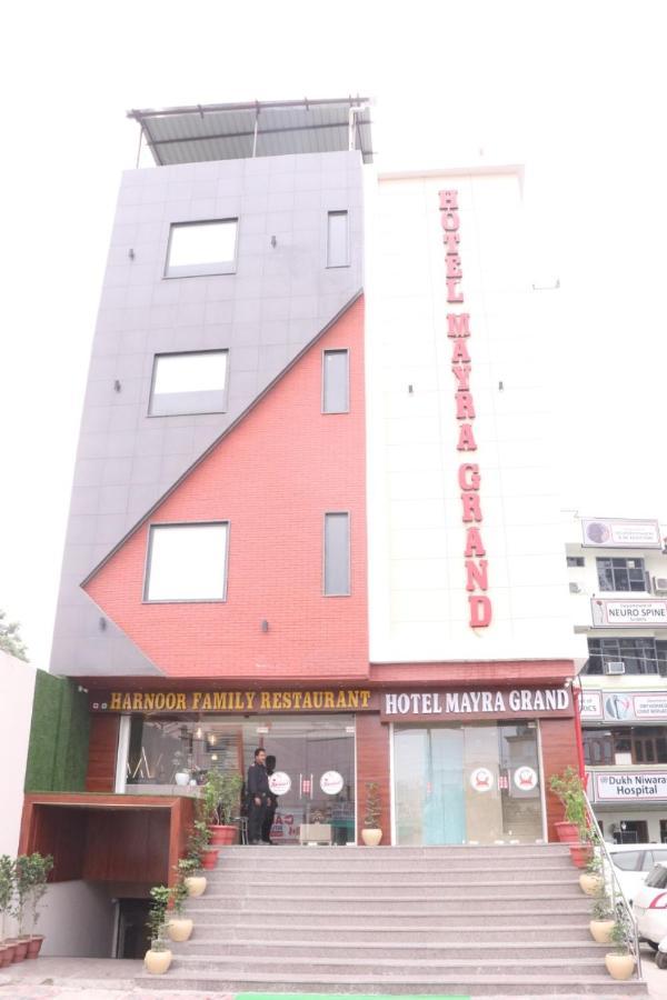 Hotel Mayra Grand By Mayra Group Of 4*