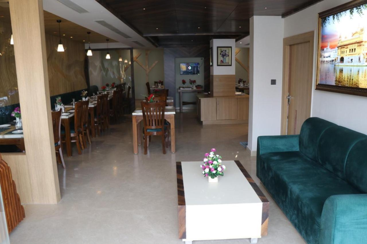 Mayra Grand By Mayra Group Of Hotel Amritsar